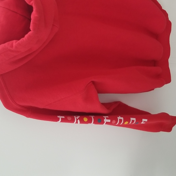 Sweater - Picture 3 of 3